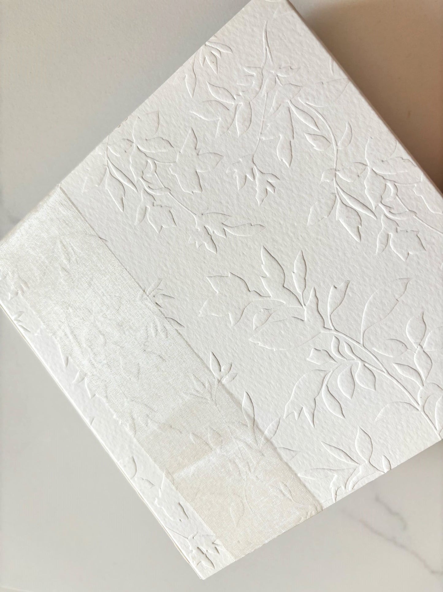 Partecipazione in scatola Martellata